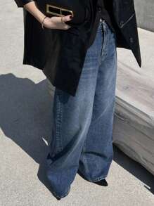 DAZY 女士休闲宽腿宽松口袋牛仔裤 - 深色水洗藍 - 查看 8