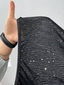 SHEIN Privé 大码优雅休闲简约褶皱纹理面料圆领宽松直筒长袖喇叭闪光黑色连衣裙，适合派对、节日、新年、办公室、亮片 - 黑色 - 查看 6