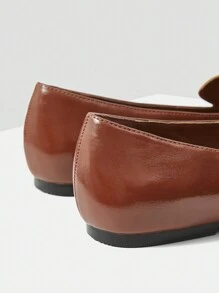 MOTF PREMIUM WOMEN'S TWO TONE COMFORTABLE CASUAL SQUARE TOE FLATS - Multicolor - View 3