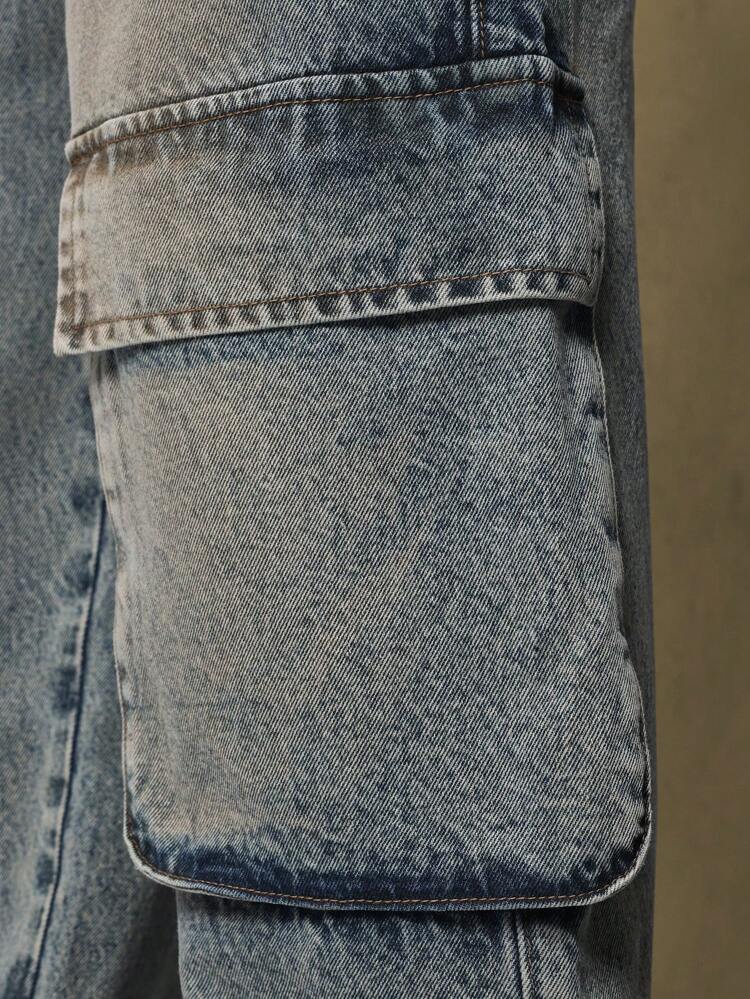 Jeans cargo a vita alta, con vestibilità morbida e effetto lavato