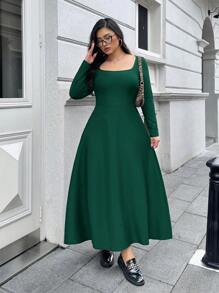 SHEIN EZwear Vestido de manga larga con parte superior ajustada de cuello cuadrado de gran elasticidad y falda suelta de línea A para tallas grandes - Verde Oscuro - Ver 5