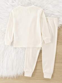 SHEIN 2-teiliges Thermofleece Schlafanzug Set mit Bärenmotiv Patch, bestehend aus Langarmoberteil und Hose, kuschelige Passform, für Herbst/Winter