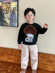 SHEIN 2 件套年轻男孩卡通人物印花圆领运动衫和工装裤休闲装，秋季 - 黑色 - 查看 4