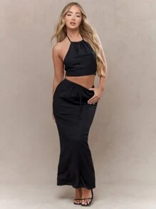 MISSGUIDED Halter Neck Crop Top And Maxi Skirt Co-Ord Set - Black - View 4