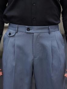 Manfinity Mode Pantalones casuales/de oficina de vestir con rayas y pliegues para hombre