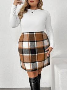 SHEIN CURVE+ Falda de franela de otoño e invierno a cuadros para mujer de talla grande
