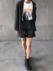 FRIFUL Women Solid Color High-Waist PU Leather Pleated Loose Shorts Sweater Shorts - Black - View 7