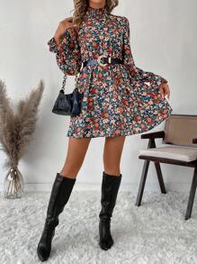 SHEIN Clasi 女士荷叶边领收腰碎花迷你度假连衣裙 - 彩色 - 查看 6