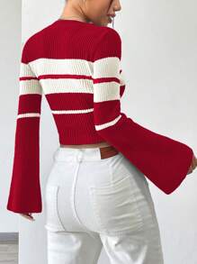 SHEIN Unity 女士休闲拼色条纹喇叭袖短款毛衣，秋冬新年服装 - 紅色 - 查看 2