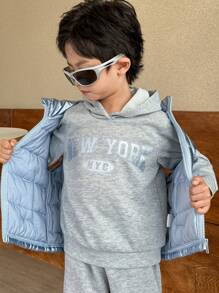 年轻男孩字母印花长袖连帽运动衫 + 无袖带口袋拉链背心 + 松紧腰裤 3 件套 - 彩色 - 查看 5