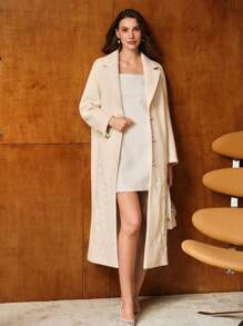 MOTF PREMIUM ÁO KHOÁC DÀI CỔ VẢI THÊU CHI TIẾT NGỌC TRAI GIẢ - Màu be - Xem 6