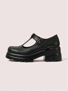 CUCCOO DOLLMOD Women's Round Toe T-Strap Platform Oxfords, Buckle Closure Black Flats For Christmas And New Year Holiday Vibe Fall And Winter Valentines - Black - View 1