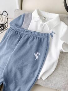 SHEIN 2pcs/Set Baby Boy Reindeer Print Contrast Color Polo Collar Short Sleeve Top And Shorts Casual Outfit, Comfortable And Suitable For Home Or Outdoor