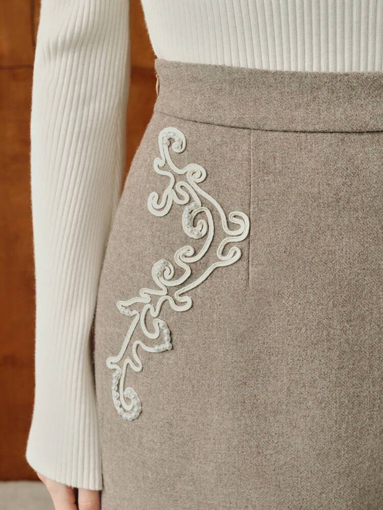 WOOL FAUX PEARL GRAPHIC PATTERN STRAIGHT SKIRT