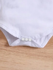 Bộ đồ liền thân tay ngắn in họa tiết "Năm mới đầu tiên của tôi 2025" cho bé gái - trắng - Xem 5