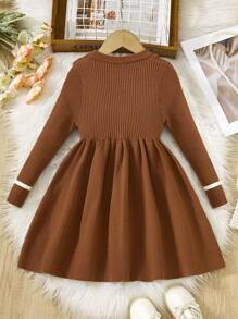 SHEIN Robe pull en tricot avec col claudine orné de perles, style simple et élégant pour jeunes filles. Tissu doux, convient pour le quotidien, les sorties, les voyages, les vacances, la maison, la crèche, les jeux, l'école, les fêtes
