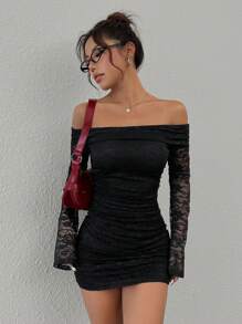 SHEIN EZwear 女士时尚性感撞色蕾丝露肩紧身连衣裙，夏季