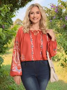 SHEIN LUNE 加大码保暖个性花卉仿刺绣长袖衬衫，正面带锁孔，适合节日装 - 彩色 - 查看 3