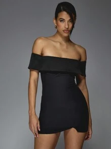 MISSGUIDED Vestido ajustado mini con cuello plegado, hombros descubiertos, cintura caída y abertura en el bajo