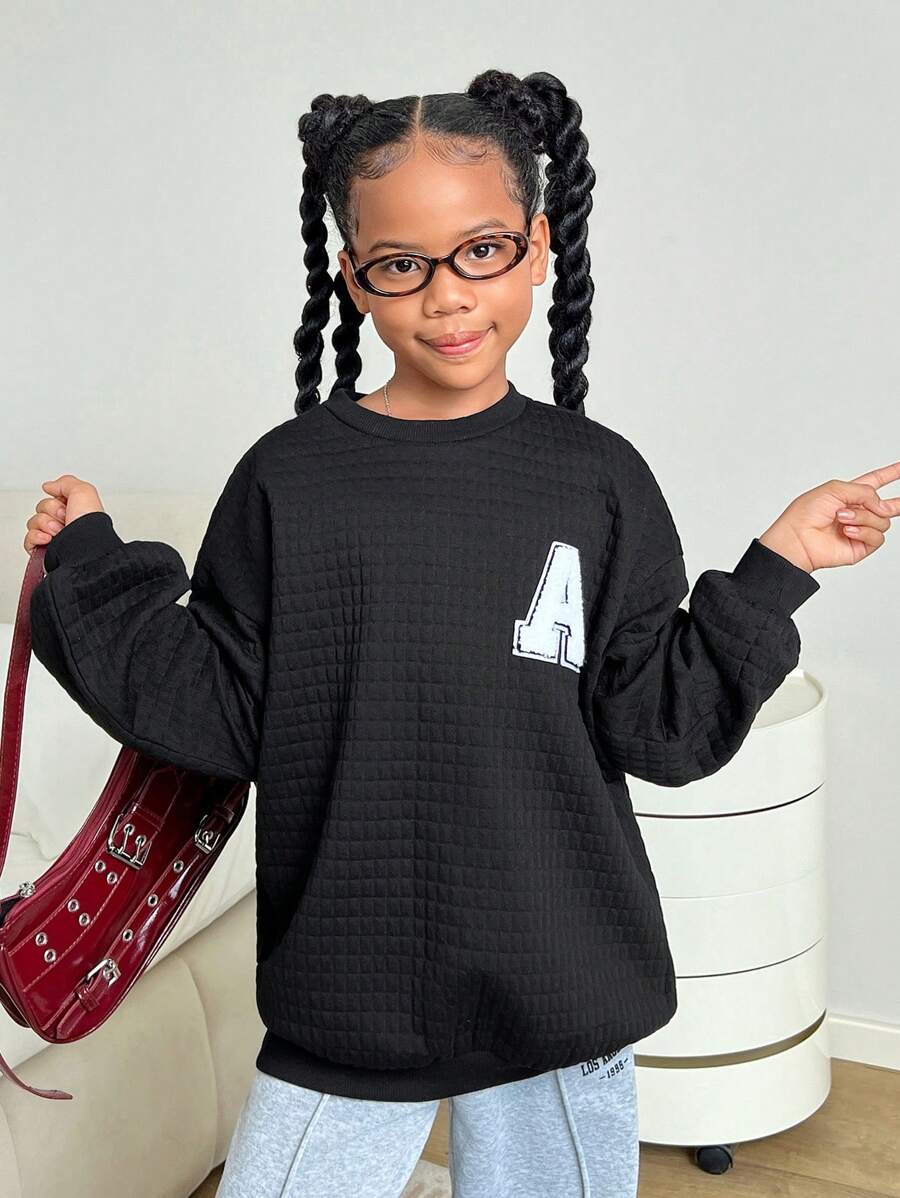 SHEIN Sudadera de manga larga informal con parche de letra texturizada para niñas preadolescentes