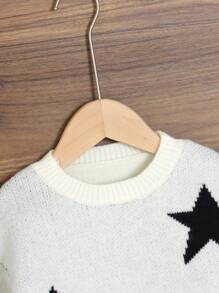 年轻女孩时尚休闲可爱落肩长袖圆领五角星图案针织连衣裙，柔软面料适合日常外出和旅行 - 黑與白 - 查看 4