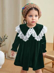 SHEIN LMoss Kids LMoss 女婴可爱优雅弹力天鹅绒和撞色蕾丝彼得潘领连衣裙，秋季 - 彩色 - 查看 4