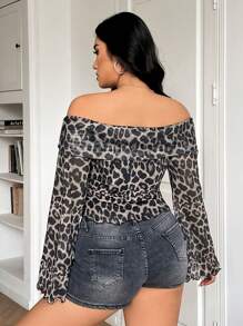 SHEIN EZwear Plus Size Women Leopard Mesh Print Off Shoulder Sheer Flare Sleeve Body Con T-Shirt - Grey - View 2
