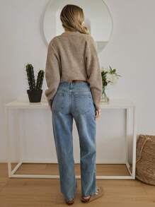 RueChic WOMEN STRAIGHT LOW WAIST BELTED DETAIL JEANS - Medium Wash - View 3