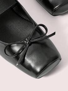 CUCCOO DOLLMOD 女士方头高跟玛丽珍鞋，经典复古风格，粗圆筒鞋跟和交叉带新年假期 - 黑色 - 查看 7