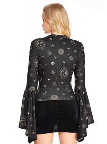 ROMWE Hippie Women's Hippie Flare Sleeve Hollow Velvet T-Shirt