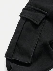 SHEIN 青少年男童时尚休闲黑色牛仔裤，内衬保暖，工装口袋设计，宽松裤腿，适合感恩节、日常穿着以及秋冬季节穿着。 - 黑色 - 查看 3
