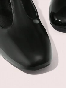 CUCCOO DOLLMOD 女士时尚黑色漆皮玛丽珍低跟方头休闲平底鞋，适合通勤、上学、甜美、可爱、购物、情人节假期 - 黑色 - 查看 7