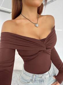 SHEIN EZwear บอดี้สูทสีน้ำตาลถักไหล่ปล่อย สำหรับผู้หญิง - สีน้ำตาล - ดู 1