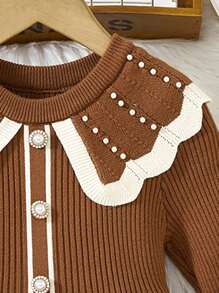 SHEIN Robe pull en tricot avec col claudine orné de perles, style simple et élégant pour jeunes filles. Tissu doux, convient pour le quotidien, les sorties, les voyages, les vacances, la maison, la crèche, les jeux, l'école, les fêtes