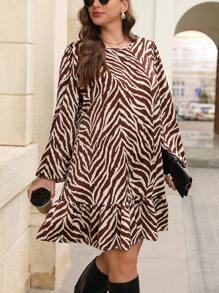 SHEIN LUNE Plus Size Women Valentine's Day Geometric Pattern Round Neck Long Sleeve Ruffle Hem Casual Dress For Outing Vacation Outfits Woman,Modest Dresses For Women,Airport Outfit For Women,Boho Dress Women,Resort Wear Women,Club Dress,Tropical Dress,Spring/Summer