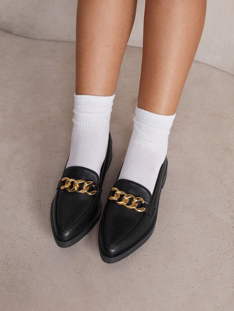 CUCCOO CURVES Wide Fit Platform Thick Sole Pointed Toe Solid Black Color Deep V Lace-Up Oxford Shoes, Women, Classic British Style, All Season For Christmas And New Year Holiday Vibe Fall And Winter Valentines