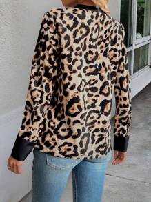 SHEIN LUNE Blusa elegante de estilo europeo para mujeres, con estampado de leopardo y bloques de color en manga larga 2 en 1 - Marrón - Ver 2