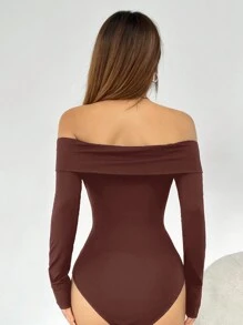 SHEIN EZwear บอดี้สูทสีน้ำตาลถักไหล่ปล่อย สำหรับผู้หญิง - สีน้ำตาล - ดู 2