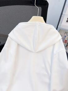 SHEIN 2pcs Teen Boys Casual Streetwear Sports Basketball Print White Hoodie Sweatshirt And Dark Blue Jogger Pants Set, Autumn/Winter