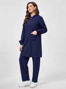 TaskEZ Conjunto de uniforme de enfermería de 2 piezas en color azul compuesto por camisa de manga larga con botones delanteros y bolsillo, y pantalón liso - Azul Marino - Ver 3