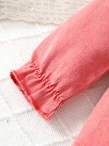 年轻女孩可爱休闲校园风玫瑰褶饰领编织牛仔长袖上衣，前开口，荷叶边饰领和草莓印花，百搭休闲装，2024 年春/秋新品 - 玫紅色 - 查看 4