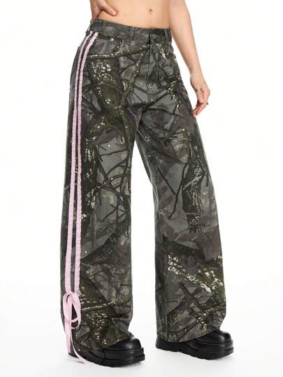 Grunge Punk Jeans à jambe large décontractés avec imprimé camouflage, décoration latérale en nœud papillon, taille basse, dans l'esprit décontracté Y2K