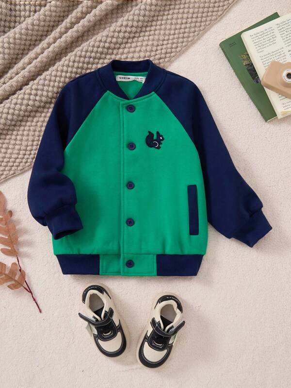 PrepCrw Chaqueta casual de manga raglán con parche de punto con estampado de ardilla verde y azul con estilo colegial para niños, para otoño/invierno