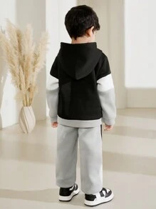 SHEIN Bộ 2 áo hoodie và quần túi màu tương phản cho bé trai thường ngày - Nhiều màu - Xem 2