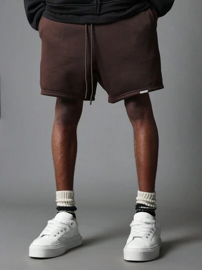 SUMWON 常规款基本款垂裆短裤