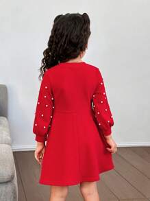 SHEIN Modisches Partykleid und Streetwear für Kleine Mädchen, einfarbig, Rundhalskragen, Langarm, mit Perlen verziert, Strickkleid