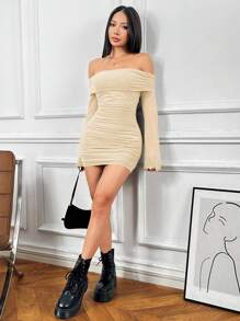 SHEIN EZwear Dames off-shoulder trompetmouw korte jurk