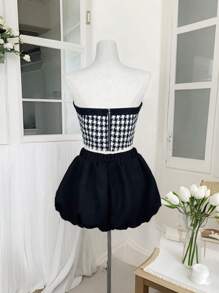 Sweetra 2pcs Women Sweet Elegant Fashion Midriff-Baring Short Top & Patchwork Flared Hem Black & White Mini Skirt Set, For Spring/Autumn Y2K Outfit 