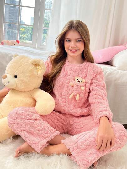 SHEIN 2 件套 Tween 女童秋冬可爱熊毛绒装饰口袋圆领长袖上衣和裤子柔软舒适珊瑚绒家居服睡衣套装