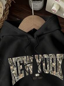 SHEIN EZwear Casual Simple Leaf & New York Graphic Print Loose Fit Women Hoodie Sweatshirt